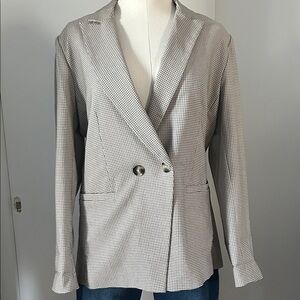 Checkered Blazer in Black and Tan